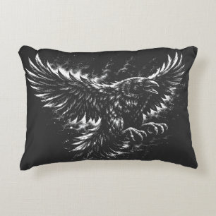 Almofada Decorativa Gothic Raven – por BurnsInHell