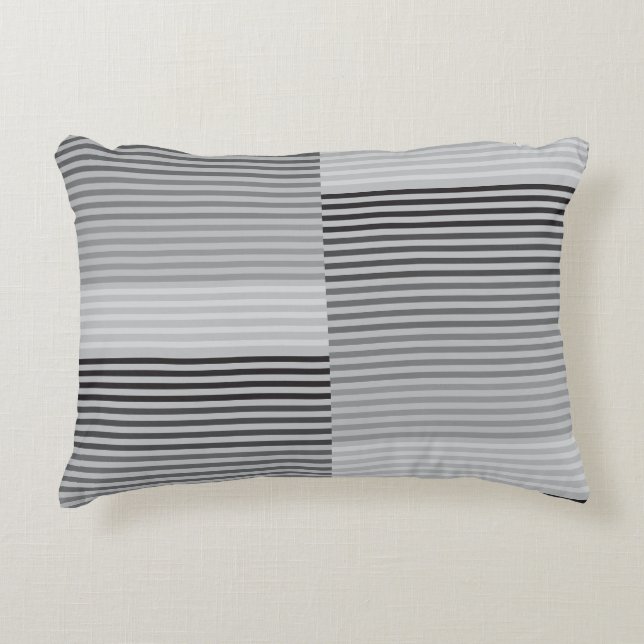 Almofada Decorativa Gray, Black, White Stripes (Frente)