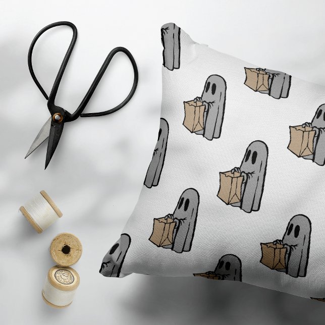 Almofada Decorativa Halloween, Cinzas Fantasmas, Truques Ou Tratamento (Criador carregado)