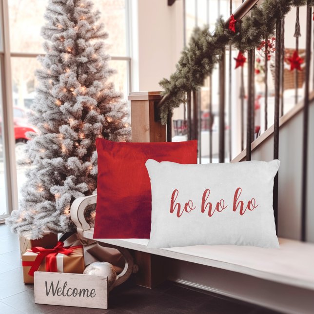Almofada Decorativa Ho Ho Roteiro Vermelho e Branco (Ho Ho Ho Scripted Red and White Christmas Accent Pillow)