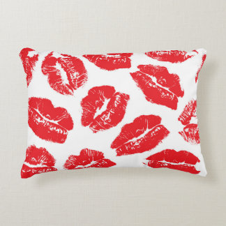 Almofada Decorativa Imprint Kiss Red Lábios: Vintage sem costura