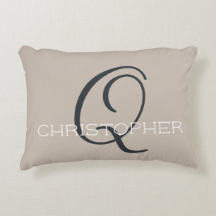 Almofada Decorativa Inicial Q de Nome Personalizado Neutro Bege Taupe