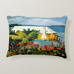 Almofada Decorativa Jardim Flor e Bungalow por Winslow Homer,