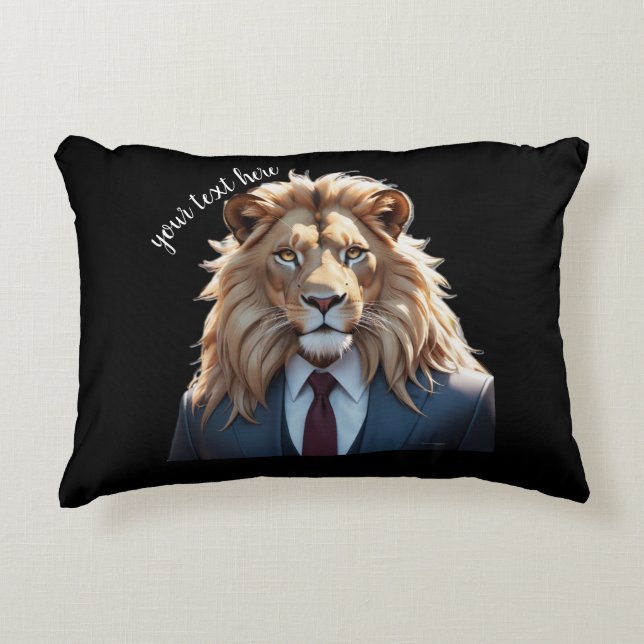 Almofada Decorativa leão de terno (Frente)