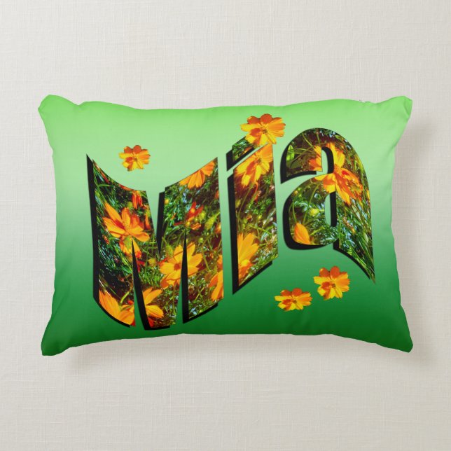 Almofada Decorativa Logotipo Do Nome Mia Com Flores, (Frente)