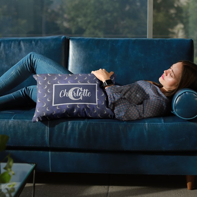 Almofada Decorativa Lua Crescente Azul Celestial Monograma Personaliza (Crescent Moon Blue Celestial Custom Monogram Accent Pillow
)