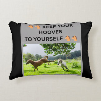 ALMOFADA DECORATIVA 🐴🐴 MANTENHA SEUS CASCOS PARA VOCÊ MESMO 🐴🐴