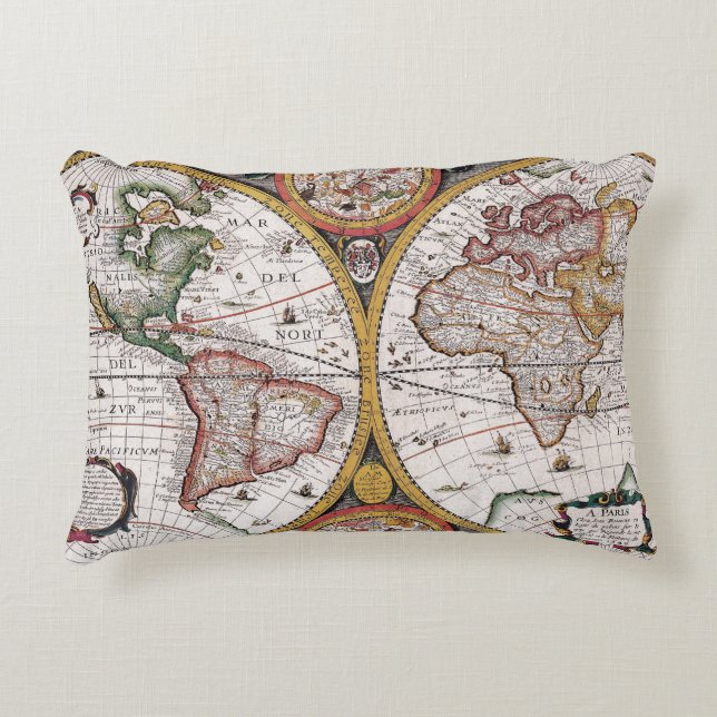Almofada Decorativa Mapa antigo antigo inspirado (12) (Frente)