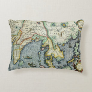 Almofada Decorativa Mapa Antigo do Sudeste Asiático por Mercator / Hon