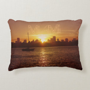 Almofada Decorativa Miami Skyline no Sunset