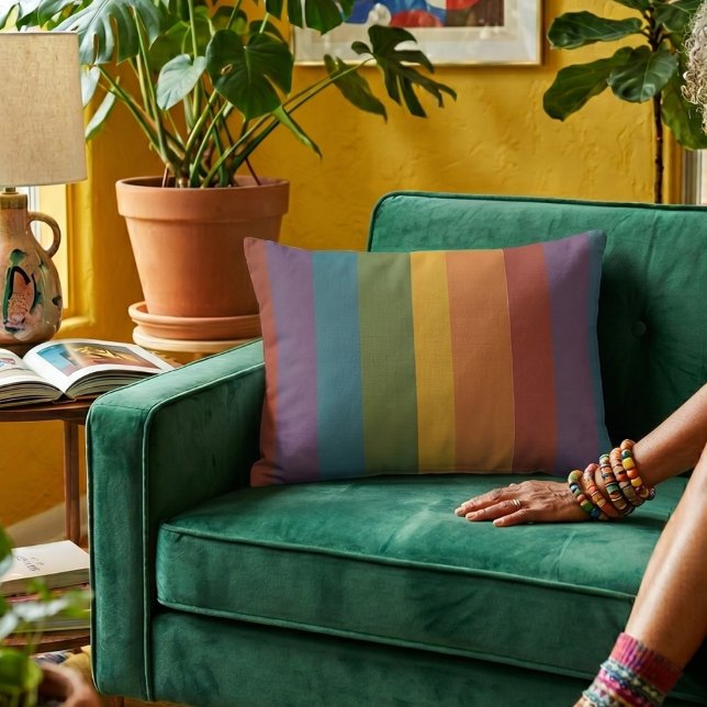Almofada Decorativa Moderna Linear | MCM Rainbow (Lifestyle Shot)
