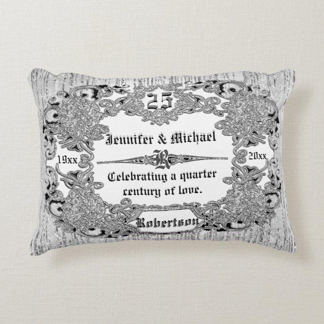 Almofada Decorativa Monograma de Aniversário de 25 Silver Personalizad (Frente)