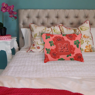Almofada Decorativa Monograma de Rosas Vermelhas