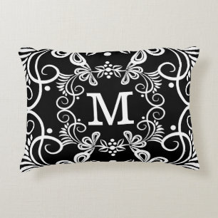 Almofada Decorativa Monograma feito sob encomenda branco preto