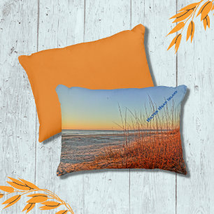 Almofada Decorativa Nascer do sol sobre o surf! Hilton Head Island, SC