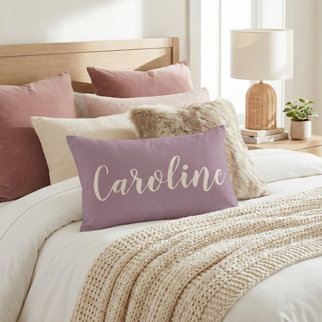 Almofada Decorativa Nome Personalizado Roxo Empoeirado Script Minimali (Criador carregado)
