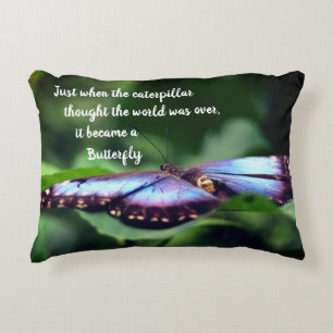 Almofada Decorativa Nova citação Inspirativa de Borboleta de Começo