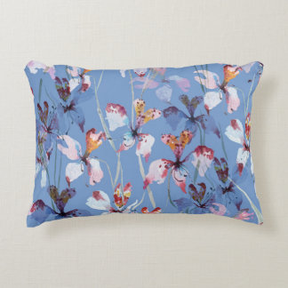 Almofada Decorativa Orquídea Selvagem Elegância: Luxo Aquarela