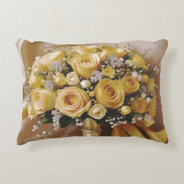 Almofada Decorativa "Ouro Brilhante: Uma Honrosa Bouquet do Amor"