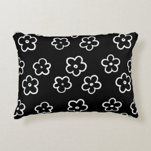Almofada Decorativa Padrão de Flor Preto e Branco