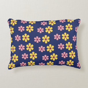 Almofada Decorativa Padrão de flores pequenas e bonitas