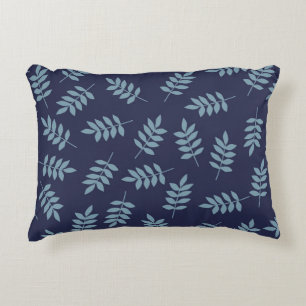 Almofada Decorativa Padrão de safra simples. Fundo azul escuro, azul