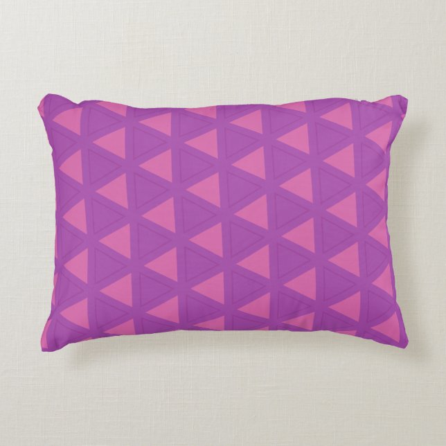 Almofada Decorativa Padrão de Triângulo Roxo Moderno (Frente)