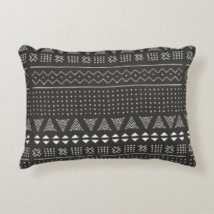 Almofada Decorativa Padrão étnico tribal negro e branco com geometr