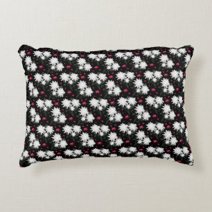 Almofada Decorativa Padrão Floral Branco Elegante em Fundo Preto