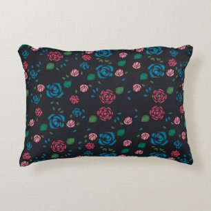 Almofada Decorativa padrão floral vermelho e azul vintage