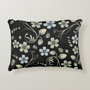 Almofada Decorativa "Padrão Floral Vintage com Joaninhas em Fundo Pret