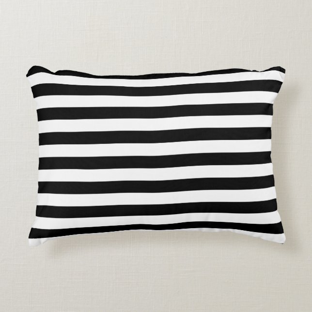 Almofada Decorativa Padrão Horizontal Black and White Stripe (Frente)
