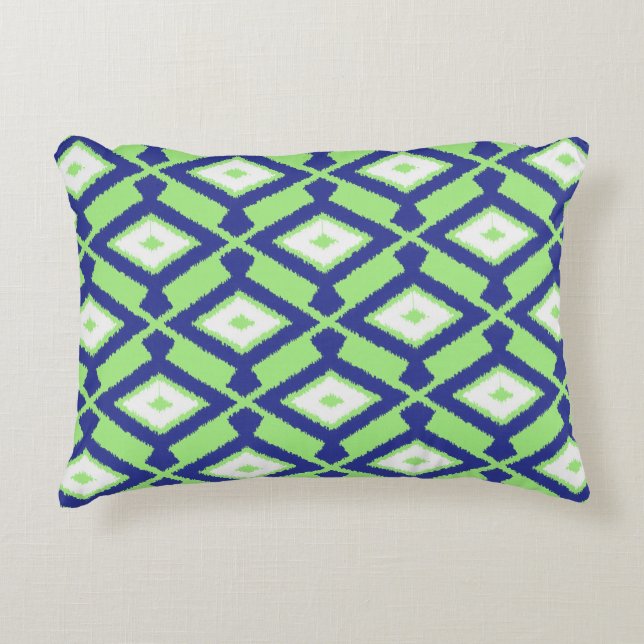 Almofada Decorativa Padrão Ikat - Verde, Azul Indigo e Branco (Frente)