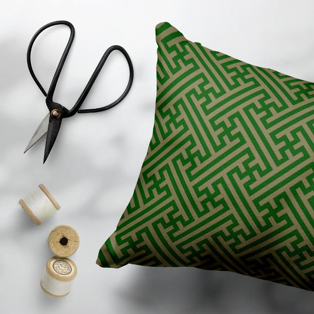 Almofada Decorativa Padrão Sayagata, japonês, verde e Dourado (Criador carregado)