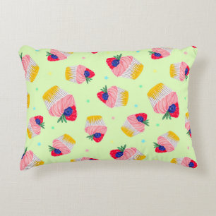 Almofada Decorativa Padrão sem costura com um cupcake com morangos 