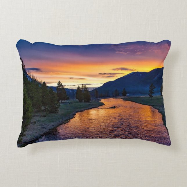 Almofada Decorativa Parque Nacional Yellowstone Sunset (Frente)