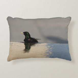 Almofada Decorativa Pássaro Pequeno na Água