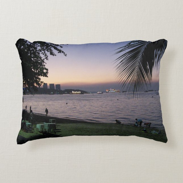 Almofada Decorativa Pattaya Beach Sunset.. Chonburi, Tailândia (Frente)