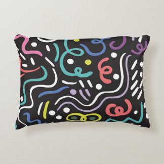 Almofada Decorativa Pincel desenhado à mão, linhas de ziguezague.