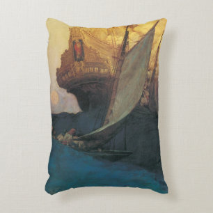 Almofada Decorativa Pirata Vintage, Ataque a um Galeão por Howard Pyle