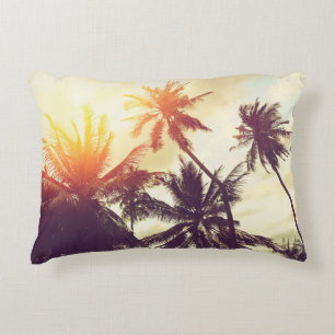 Almofada Decorativa Prados tropicais de praia com palmeiras silhuetas