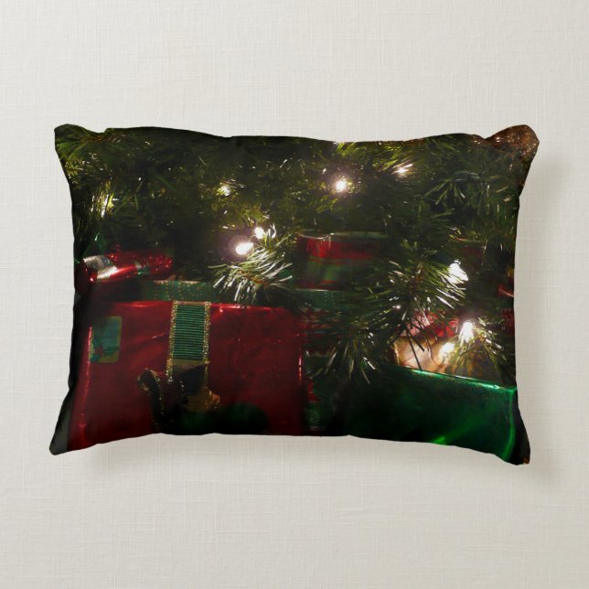 Almofada Decorativa Presentes sob o Natal em árvore (Verso)