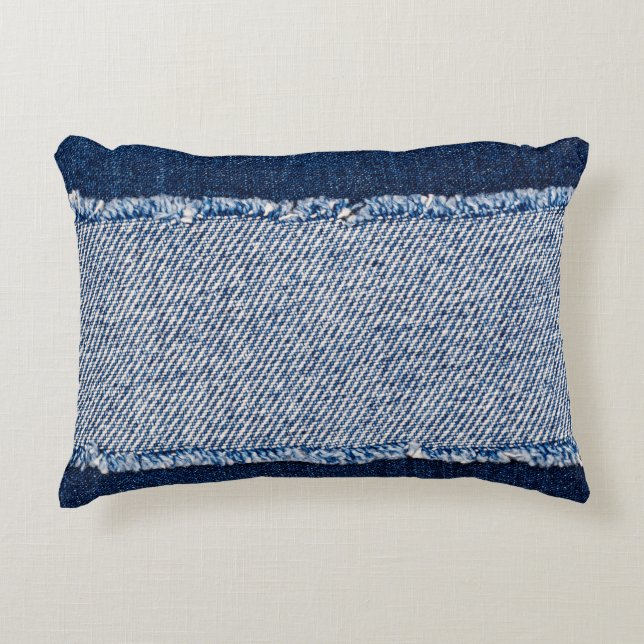 Almofada Decorativa Quadro de jeans azuis com borda denim. (Frente)