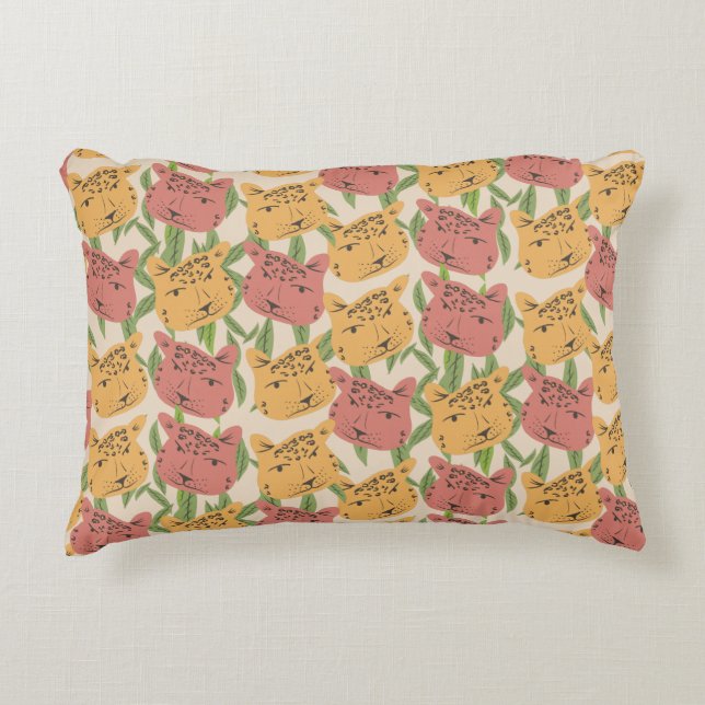 Almofada Decorativa Queijos Selvagens Plantas Verdes (Frente)