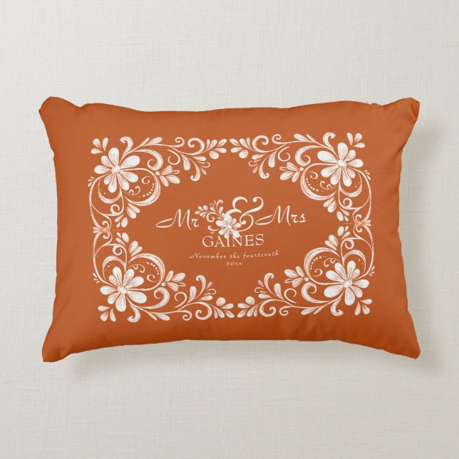 Almofada Decorativa Romântica Burnt Orange Chique Sr. Wedding (Frente)