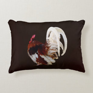 Almofada Decorativa Rooster Vermelho com Penas Brancas