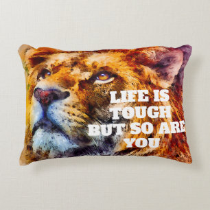 Almofada Decorativa Rosto de Leão Inspirador Duro Coragem Sem Medo