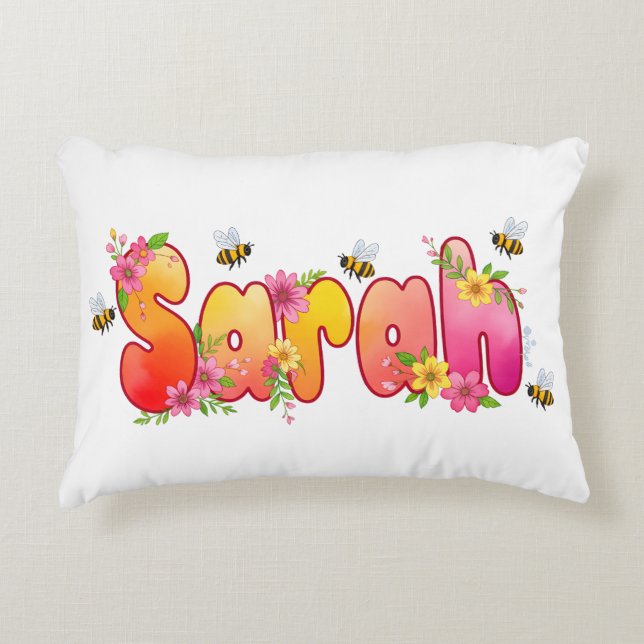 Almofada Decorativa Sarah - Personalized Bee Pillow (Frente)