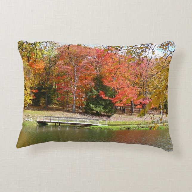 Almofada Decorativa Sete Primaveras Call Bridge III Autumn Landscape (Verso)