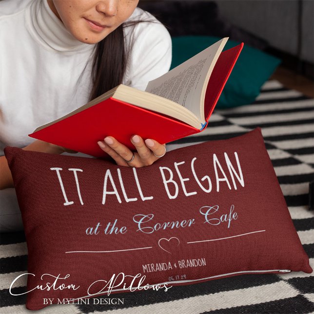 Almofada Decorativa Simple Red Onde Tudo Começou Aniversário (Criador carregado)